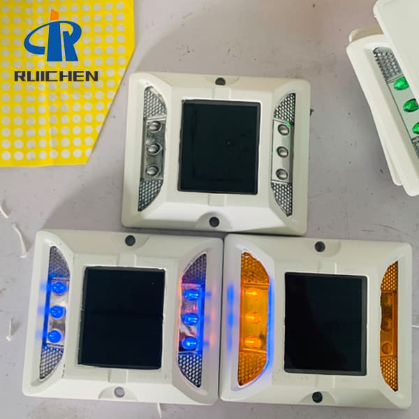 <h3>Square Led Road Stud Light For Expressway With Stem-RUICHEN </h3>
